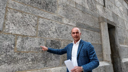 Varese: Una pietra cela l’ultimo retroscena del Bernascone