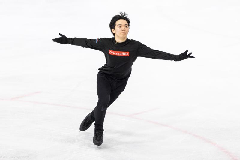 varese-gal-di-ferragosto-in-acinque-ice-arena-rete55