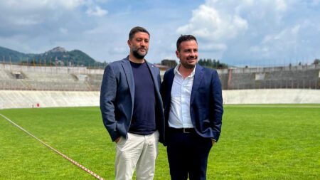 Calcio: Montanaro e Floris si presentano a Varese
