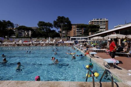 Bergamo: Cade in piscina e muore. Tragedia ad Antegnate