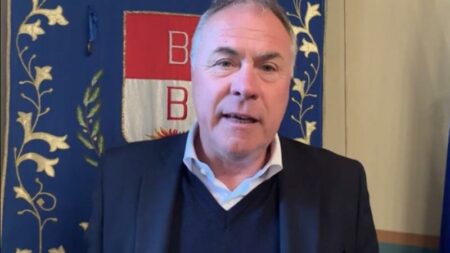 Busto: 15mila euro all’Aias, torna il benefattore anonimo