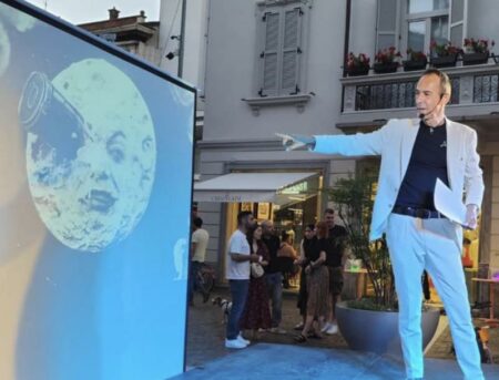 Gallarate: Notte magica in via Mazzini