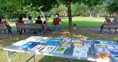 Busto: Per Leggere al parco il sole risplende