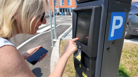 Varese: Nuovo parcheggio ospedale, “Oggi tutti contenti”
