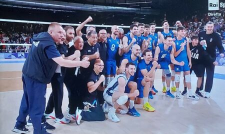 Parigi: l'Italia del Volley ai quarti di finale