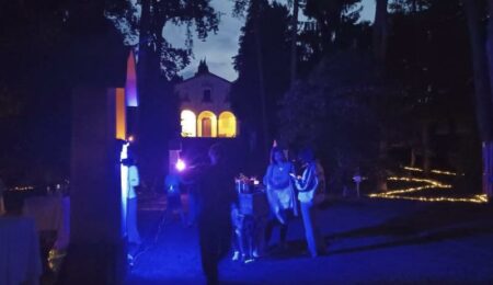 Somma: Una cena sensoriale nel bosco incantato