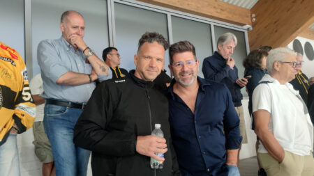 Hockey: 400 gialloneri abbracciano i Mastini