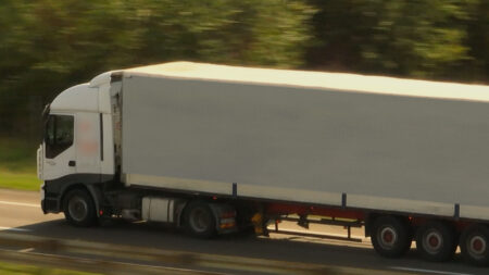 Varese: Estate da trasportatori, tra veti e autorizzazioni