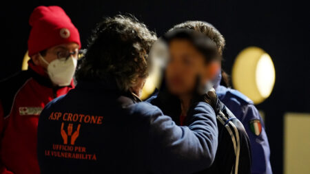 Varese: Migranti, la Prefettura cerca spazi per i minori