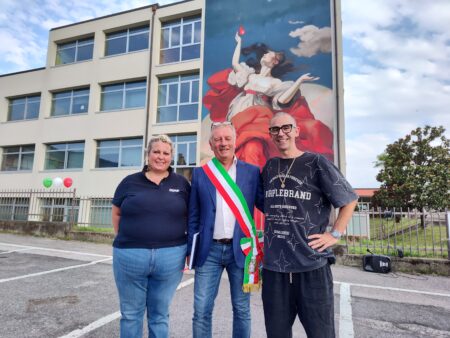 Gavirate: Ravo colora i 60 anni di AVIS