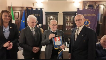 Gazzada: Monsignor Delpini entra nei Lions