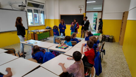 Varese: Scuola Settembrini, nuovo look per il primo giorno