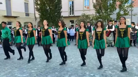 Busto: Balli folk, l’eco delle musiche celtiche in città