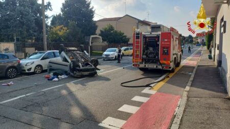 Busto-Azzate: Un'auto e un tir ribaltati in 20 minuti