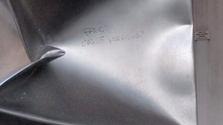 Varese: "Fanc... all'arte", sfregio in via del Cairo