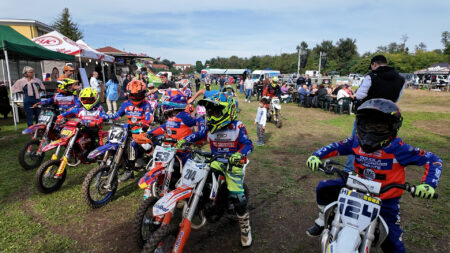 Marnate: Emotion Day, acrobazie e lampi solidali