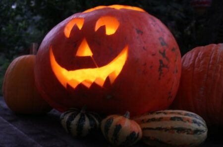 Varese: Halloween, bambini a Villa Mirabello