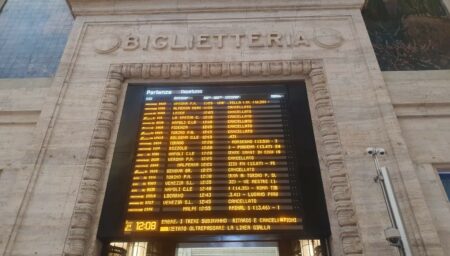 Milano: Sciopero treni, domenica di cancellazioni