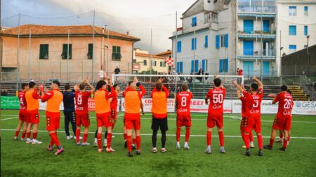 Calcio: Il Varese è secondo, a 6 punti dal Bra capolista