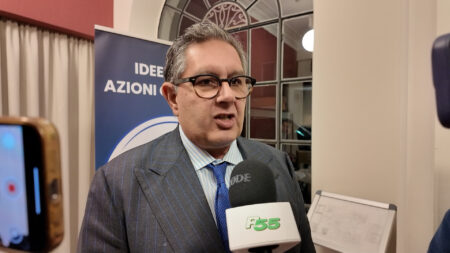 Varese: Toti, "La Politica ritrovi centralità"