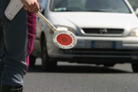 Busto: Il Codice della Strada nella serata di Lampi Blu