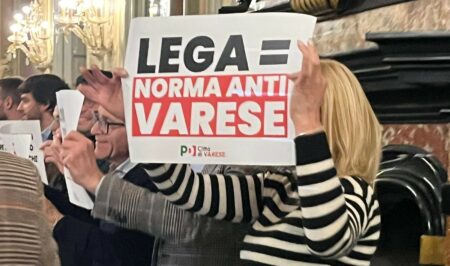 Varese: Ristorni, maggioranza protesta in Consiglio