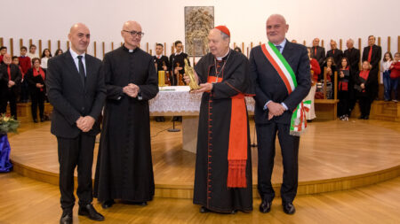 Lavena P.T.: Il Premio San Zosimo al Cardinal Oscar Cantoni