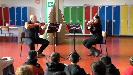 Castronno: Musica a scuola, il futuro scritto sul pentagramma