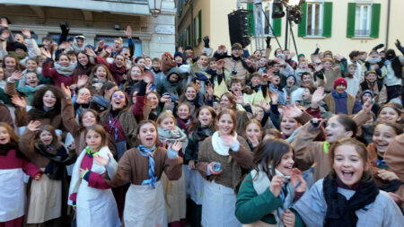 Varese: Presepe vivente, la carica dei piccoli figuranti