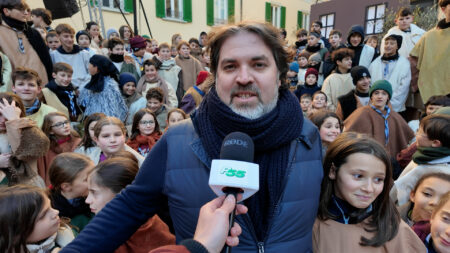 Varese: Chiodi: “Il mio presepe è il sorriso dei bambini”