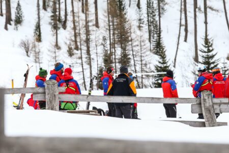 Verbania: Valanga uccide tre scialpinisti