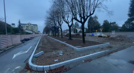 Cassano: Piazza 25 aprile prende forma, “Nessun ritardo”