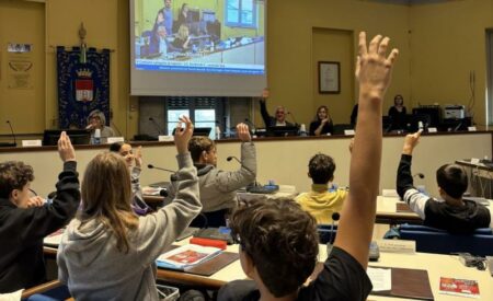 Busto: Studenti in Comune, Rogora: “Richieste triplicate”