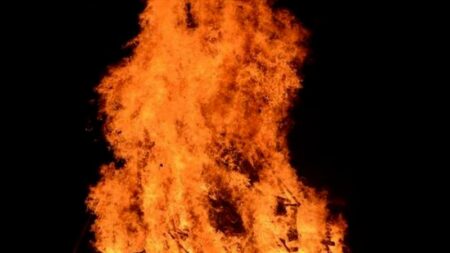 Cardano: Brusa la Zobia e porta via le vecchie paure