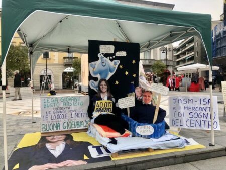 Busto: I Giovani Padani replicano la Giöbia-Tovaglieri