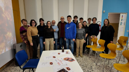 Varese: L’agorà del Liceo Cairoli, in piazza con Prometeo