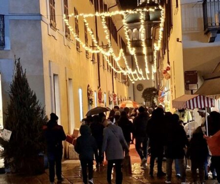 Busto: Natale, obiettivo 500 mila visitatori raggiunto