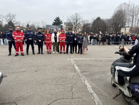 Busto: Simulazione d’incidente stradale per 350 studenti