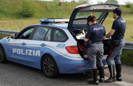 Como: Furgone si schianta sulla A36, grave conducente