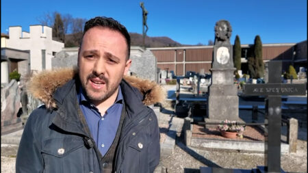 Marchirolo: Cimitero vandalizzato, l'ira del sindaco
