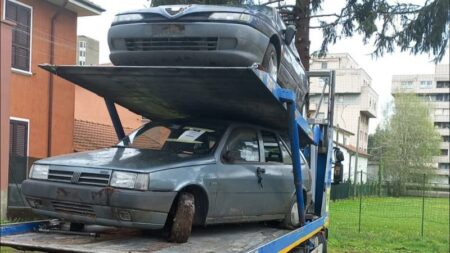 Gallarate: Lotta al degrado, rimosse 10 auto abbandonate