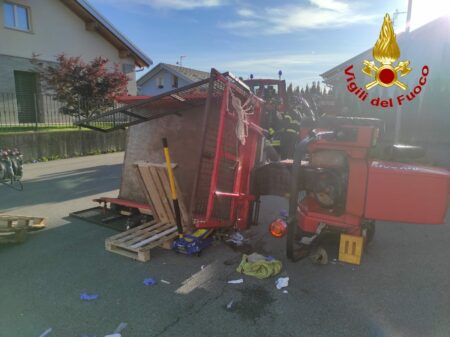 Clivio: Si ribalta il trattore, ferito grave un 24enne