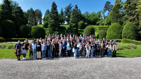 Varese: Patente di Smartphone in tasca ai giovani