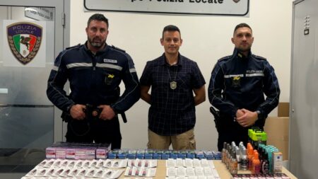 Arcisate: Rubano al Tigros di Gaggiolo, due denunce