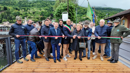 Porto C.: Lungolago ceresino, inaugurato il nuovo pontile