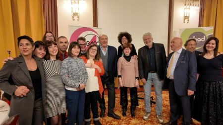 Varese: Gerry Scotti sostiene la sfida di ABAD e ABACO