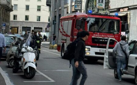 Varese: Cadono calcinacci, transenne in via Magatti