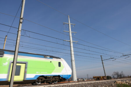 Gazzada: Persona investita da treno, traffico in tilt