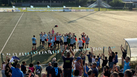 Calcio: La Besnatese attende il volo in Eccellenza