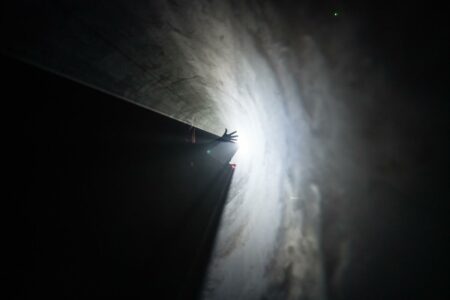 Venaria: Alla Reggia la “Luce solida” di Anthony McCall
